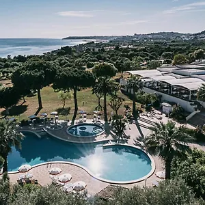 Mclub Alicudi 4*, Sciacca Italien