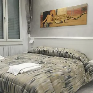 Picaflor Art & 2*, Mailand Italien